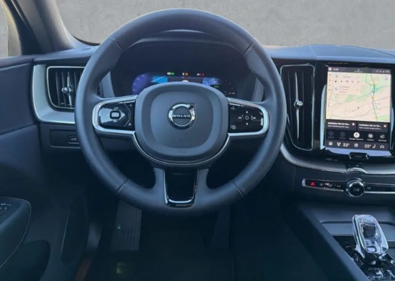 Volvo XC60 T8 Recharge AWD Plus Black Edition - photo 14
