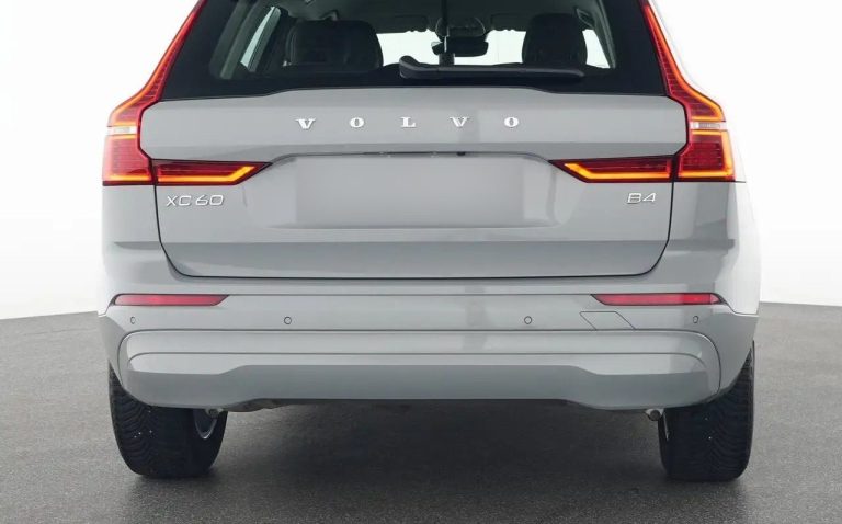 Volvo XC60 B4 Diesel Core - photo 16