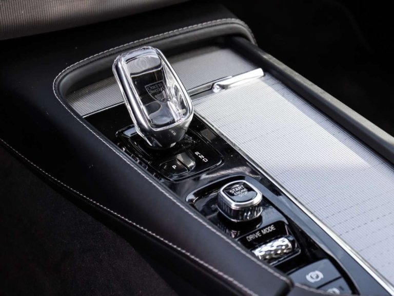 Volvo XC90 B5 AWD Inscription - photo 12