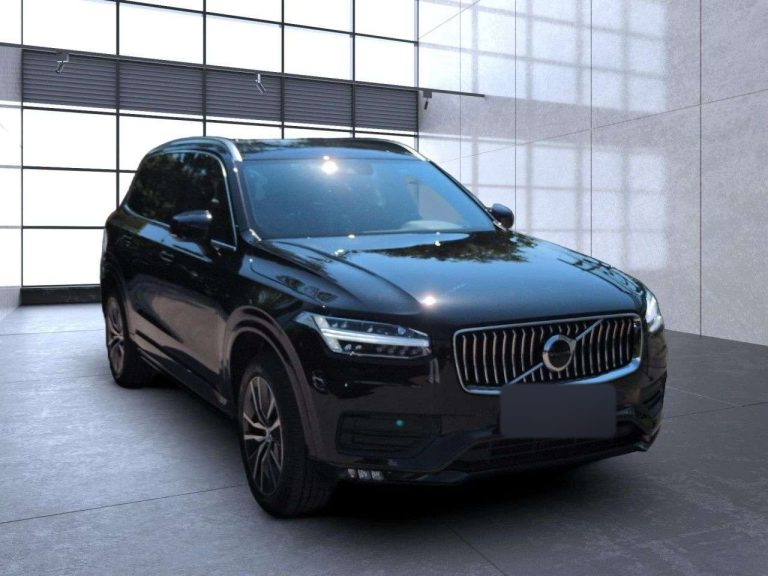 Volvo XC90 B5 AWD Momentum Pro