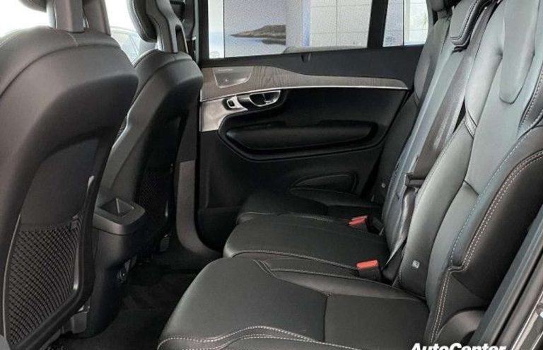 Volvo XC90 B5 AWD Inscription - photo 10