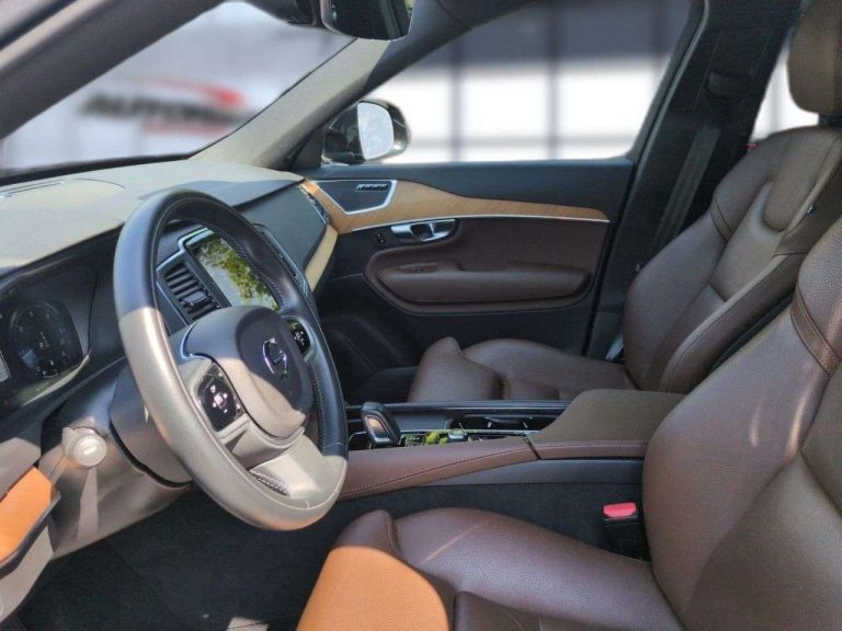 Volvo XC90 B5 AWD Momentum Pro - photo 4