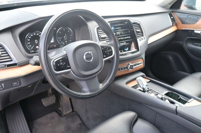 Volvo XC90 B5 AWD Inscription - photo 8