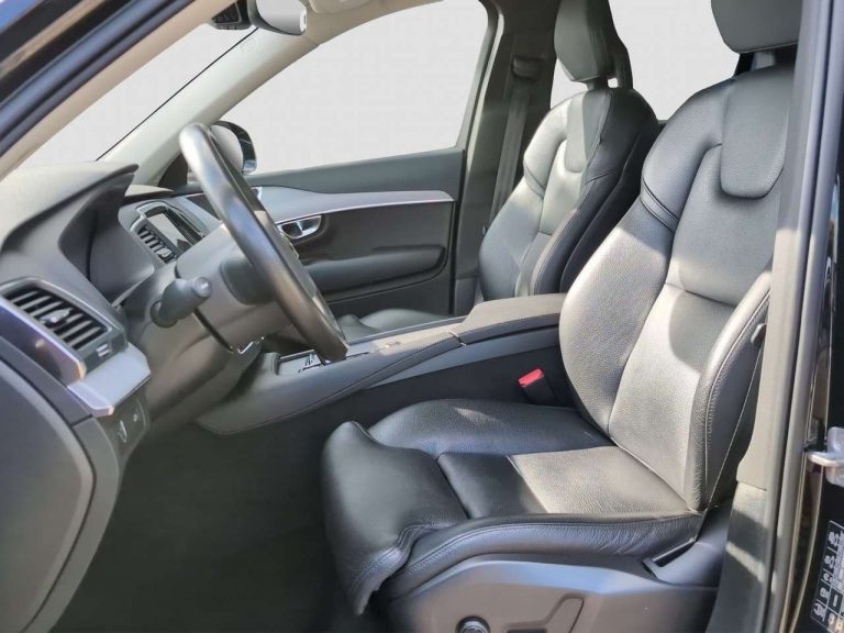 Volvo XC90 B5 AWD Momentum Pro 7 places - photo 8