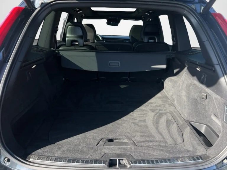 Volvo XC90 B5 AWD R-Design - photo 13