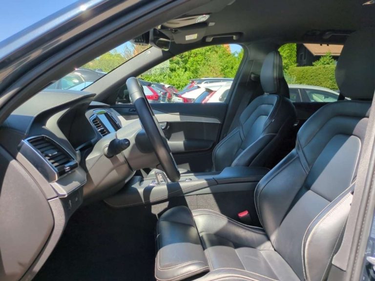 Volvo XC90 B5 AWD R-Design - photo 8