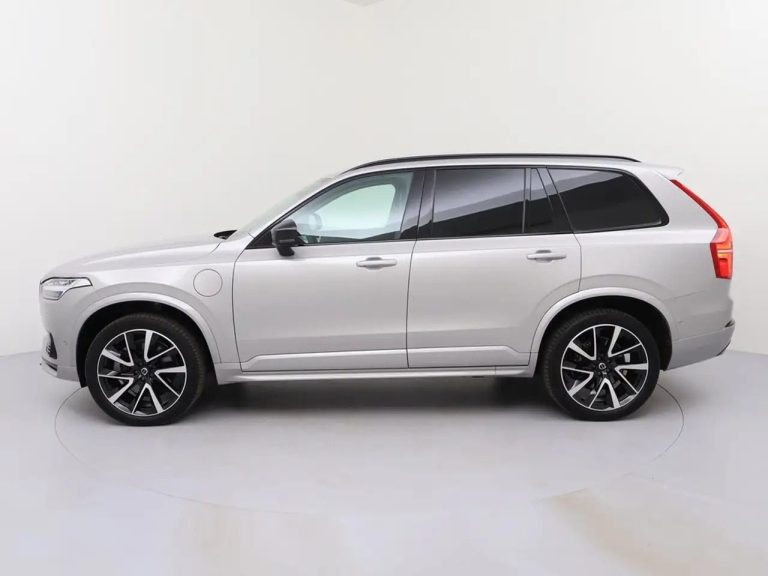 Volvo XC90 T8 Recharge Ultimate Dark AWD - photo 8