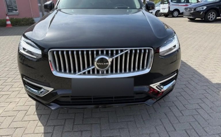 Volvo XC90 Recharge T8 AWD Ultimate Bright - photo 14