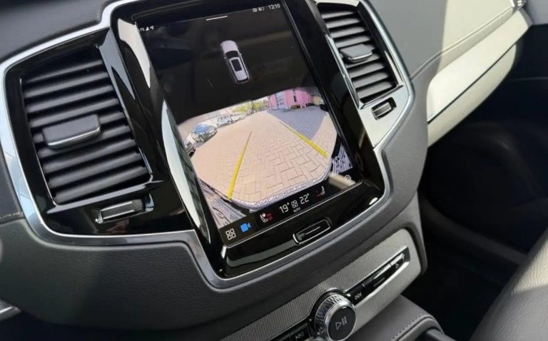 Volvo XC90 Recharge T8 AWD Ultimate Bright - photo 16