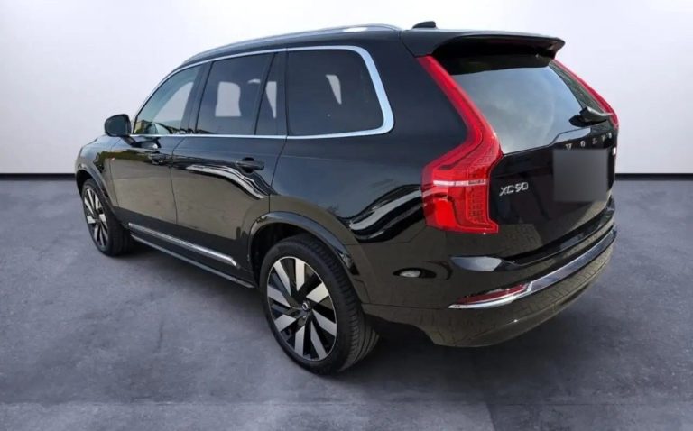 Volvo XC90 Recharge T8 AWD Ultimate Bright - photo 4