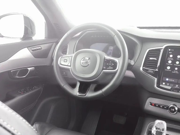 Volvo XC90 T8 Recharge AWD Ultimate Dark - photo 4