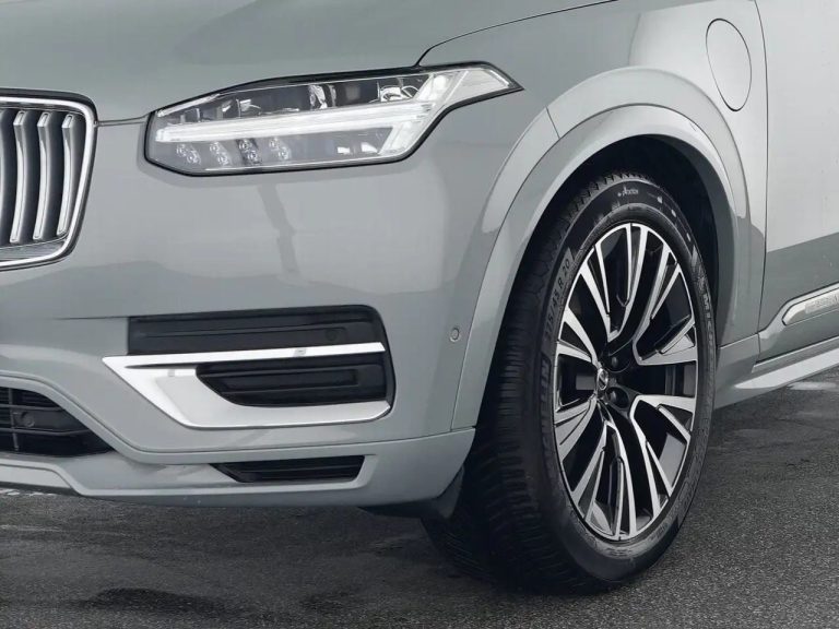 Volvo XC90 T8 Recharge Plus Bright AWD - photo 8
