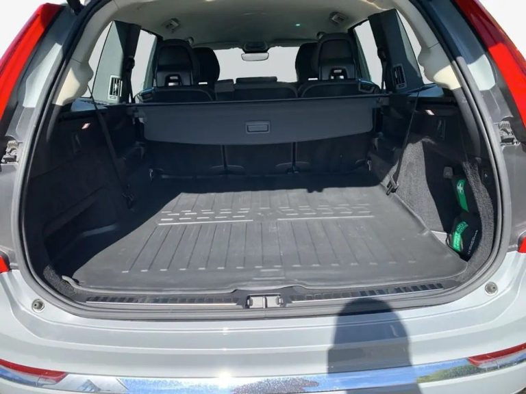 Volvo XC90 T8 AWD Plus Bright - photo 11