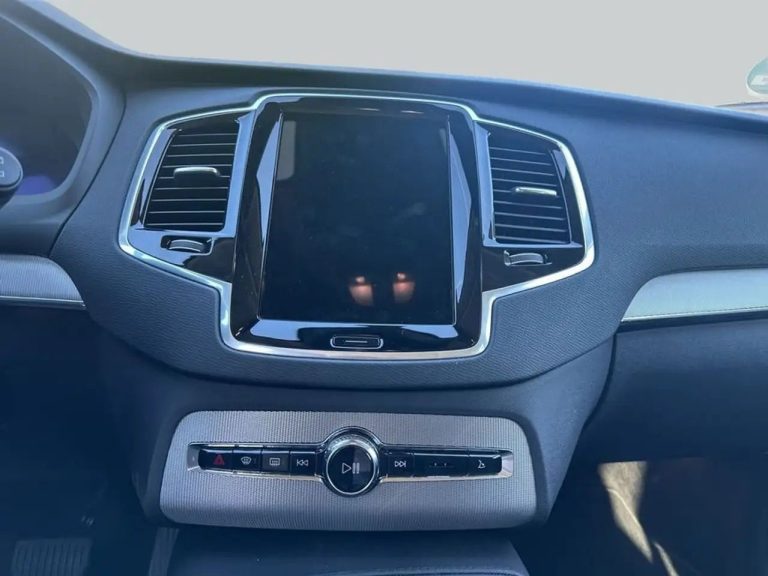 Volvo XC90 T8 AWD Plug-in Hybrid - photo 15