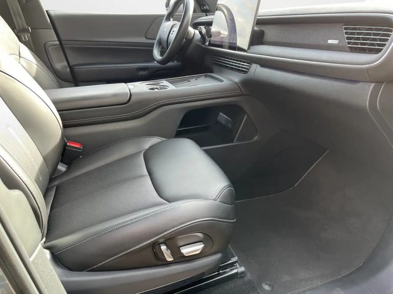 XPeng G6 AWD Performance - photo 12